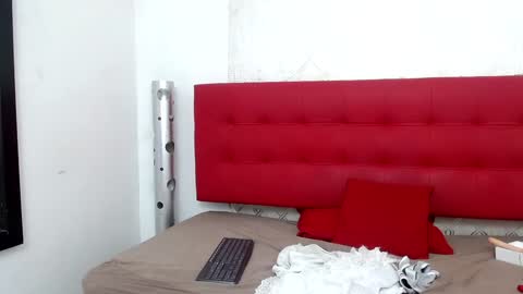 Snapshot of celestial_queen_ chatting on 01-15-25, 06:29 Celestial online show from 01-15-25, 06:29