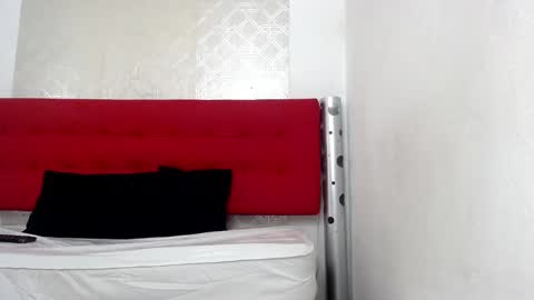 Snapshot of celestial_queen_ chatting on 02-24-25, 11:54 Celestial online show from 02-24-25, 11:54