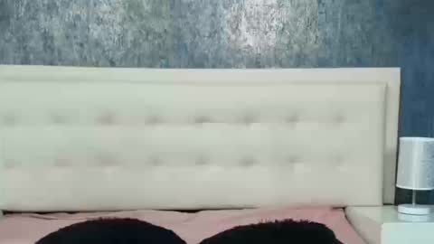 Snapshot of celestial_queen_ chatting on 09-19-25, 01:34 Celestial online show from 09-19-25, 01:34