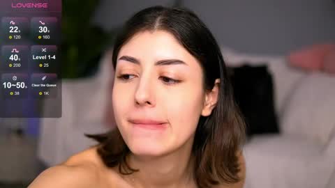 Chleo online show from 04-07-26, 05:08