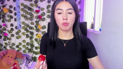 Celestineeeeee online show from 12-29-24, 05:22