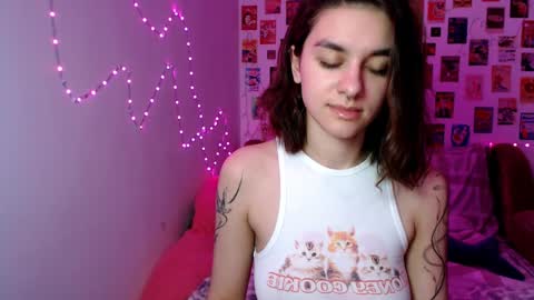  Celine  online show from 02-02-25, 10:57