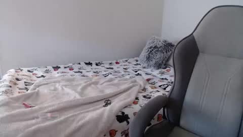 Snapshot of celinecostas chatting on 11-16-25, 05:07 Celine Costas online show from 11-16-25, 05:07