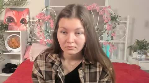 Snapshot of celineswiatkowski chatting on 02-24-26, 08:18 Nina online show from 02-24-26, 08:18