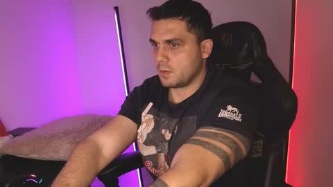 Snapshot of celylow chatting on 01-07-26, 02:08 Octav online show from 01-07-26, 02:08