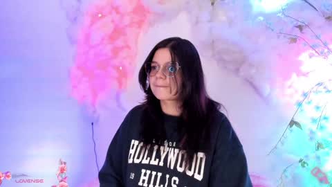 Snapshot of centaurigirls chatting on 02-01-25, 01:12 Hello guys my name is Sofi and Lizzie and Vanessa online show from 02-01-25, 01:12