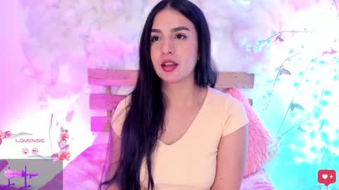 Snapshot of centaurigirls chatting on 03-01-25, 06:11 Hello guys my name is Sofi and Lizzie and Vanessa online show from 03-01-25, 06:11