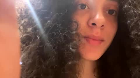 Snapshot of ceoglo chatting on 02-19-25, 08:10 ceoglo online show from 02-19-25, 08:10