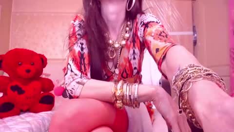 Cerise online show from 02-11-25, 03:29