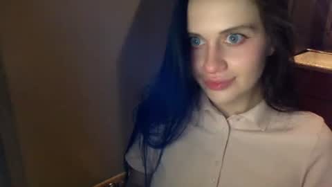 Eva online show from 09-30-25, 07:41