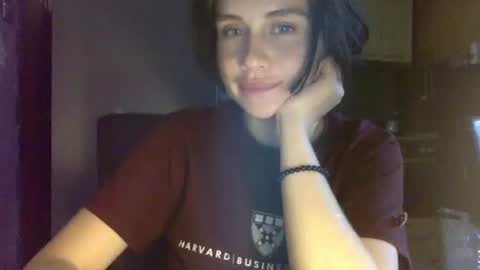 Snapshot of cerisedood82 chatting on 05-03-26, 07:42 Eva online show from 05-03-26, 07:42