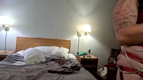 Snapshot of certifiedhousepet chatting on 04-04-26, 04:55 certifiedhousepet online show from 04-04-26, 04:55