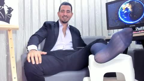 Cesar online show from 03-28-26, 05:01