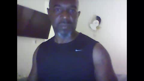 Snapshot of cflayv chatting on 11-29-25, 06:27 cflayv online show from 11-29-25, 06:27