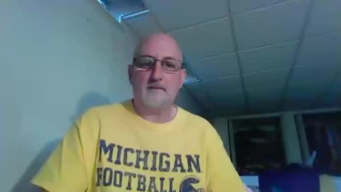 Snapshot of cfnm0968 chatting on 10-20-25, 03:45 cfnm0968 online show from 10-20-25, 03:45