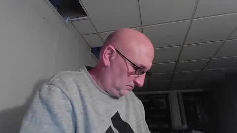 Snapshot of cfnm0968 chatting on 11-17-25, 10:04 cfnm0968 online show from 11-17-25, 10:04