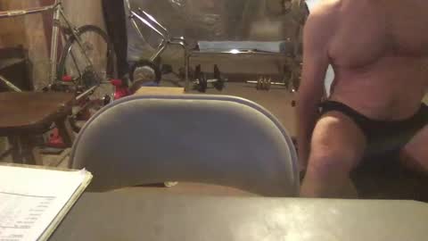 Snapshot of cfnmworkout1 chatting on 12-19-25, 07:10 cfnmworkout1 online show from 12-19-25, 07:10