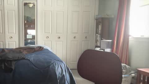 Snapshot of cfnmworkout1 chatting on 02-18-26, 07:10 cfnmworkout1 online show from 02-18-26, 07:10