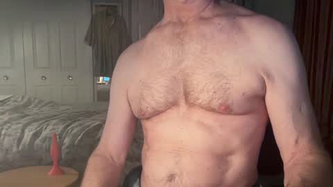 Snapshot of cfnmworkout1 chatting on 05-22-26, 01:02 cfnmworkout1 online show from 05-22-26, 01:02