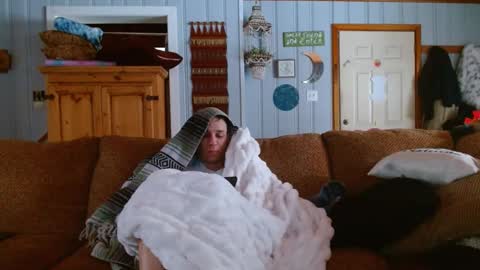 Snapshot of cguffey2284 chatting on 01-04-25, 07:44 cguffey2284 online show from 01-04-25, 07:44