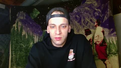 Snapshot of cguffey2284 chatting on 01-23-25, 07:54 cguffey2284 online show from 01-23-25, 07:54