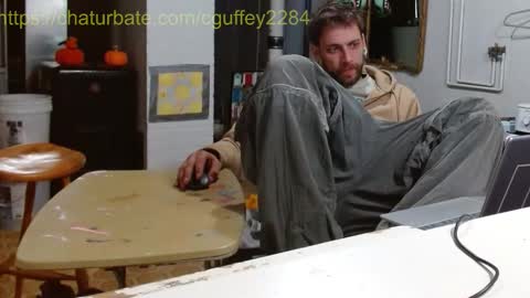 cguffey2284 online show from 12-17-25, 04:18