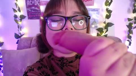 charlotte online show from 10-09-25, 07:34