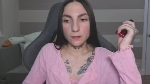 Snapshot of chabibiann chatting on 11-18-25, 12:09 Kate online show from 11-18-25, 12:09