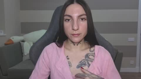 Snapshot of chabibiann chatting on 11-22-25, 07:29 Kate online show from 11-22-25, 07:29