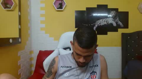 Snapshot of chacorta_ chatting on 04-28-26, 01:05 chacorta_ online show from 04-28-26, 01:05
