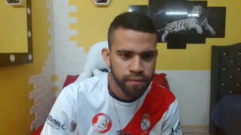 Snapshot of chacorta_ chatting on 04-30-26, 01:50 chacorta_ online show from 04-30-26, 01:50