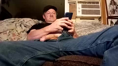 Snapshot of chad1980420 chatting on 10-05-25, 06:12 Chad420247 online show from 10-05-25, 06:12