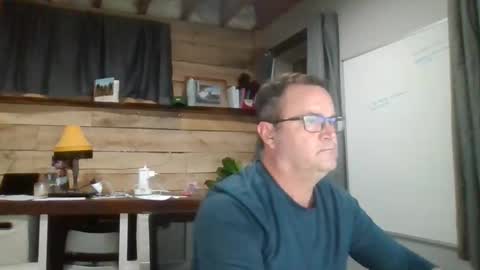 chadmichaell online show from 03-09-26, 01:20