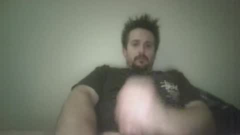 Snapshot of champagneandbitches chatting on 09-19-25, 08:20 champagneandbitches online show from 09-19-25, 08:20