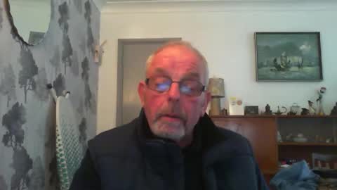 Snapshot of champers37 chatting on 12-04-24, 01:09 Champers online show from 12-04-24, 01:09