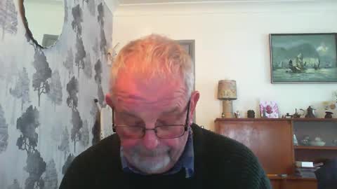 Snapshot of champers37 chatting on 02-12-25, 01:27 Champers online show from 02-12-25, 01:27