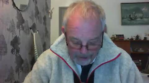 Snapshot of champers37 chatting on 12-23-25, 10:35 Champers online show from 12-23-25, 10:35