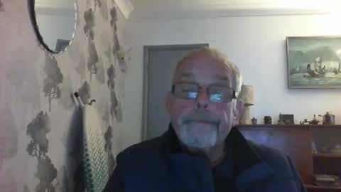 Snapshot of champers37 chatting on 01-05-26, 05:27 Champers online show from 01-05-26, 05:27