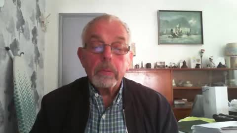 Snapshot of champers37 chatting on 06-12-26, 12:15 Champers online show from 06-12-26, 12:15