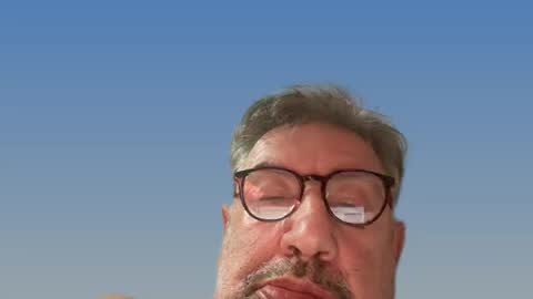 Snapshot of champsex305610 chatting on 10-08-25, 06:11 champsex305610 online show from 10-08-25, 06:11