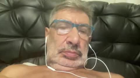 champsex305610 online show from 04-08-26, 04:40