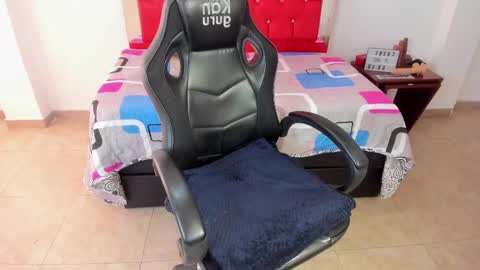          online show from 02-24-25, 06:58