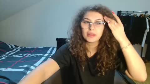 Stephanieblisss online show from 01-07-25, 01:03