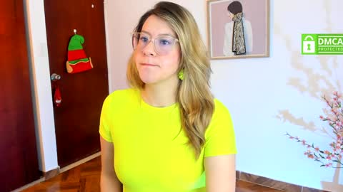 Snapshot of chanell_taylor_ chatting on 01-05-25, 01:04 chanell online show from 01-05-25, 01:04