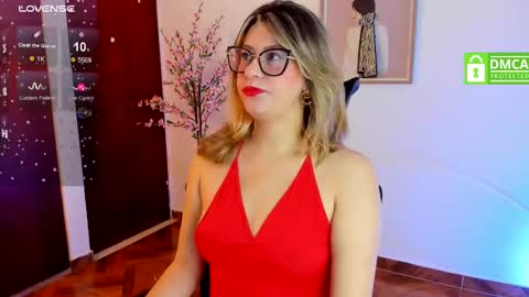 Snapshot of chanell_taylor_ chatting on 03-07-25, 12:01 chanell online show from 03-07-25, 12:01