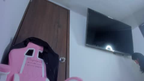 Chanell online show from 02-27-25, 07:58