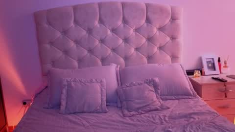 Chanell online show from 10-10-25, 08:30