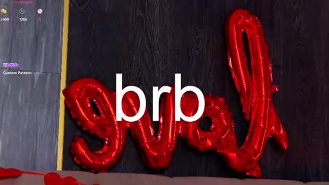 Snapshot of chanelmay chatting on 02-16-25, 08:43 Chanel online show from 02-16-25, 08:43