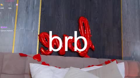 Snapshot of chanelmay chatting on 02-22-25, 09:01 Chanel online show from 02-22-25, 09:01