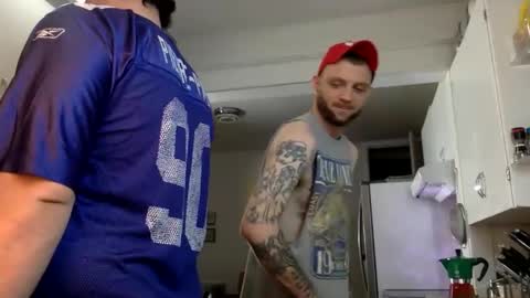 TATS AND TANNED online show from 04-07-26, 01:28